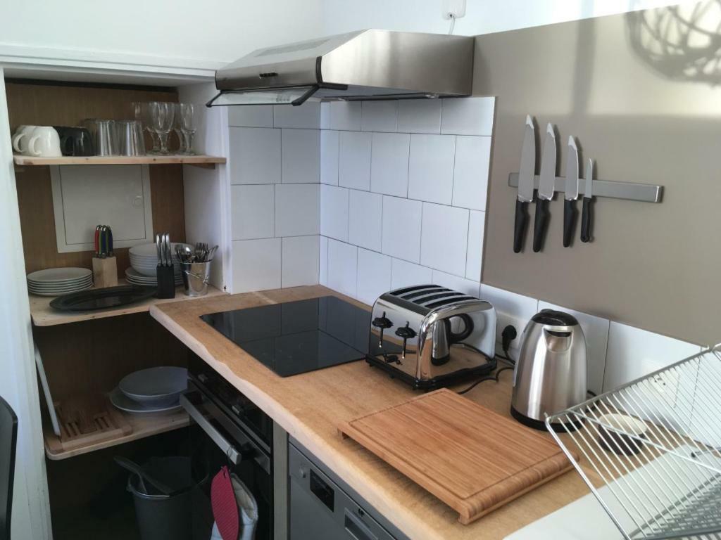 Gites "Oustaou De Bourboul" Grospierres Exteriör bild
